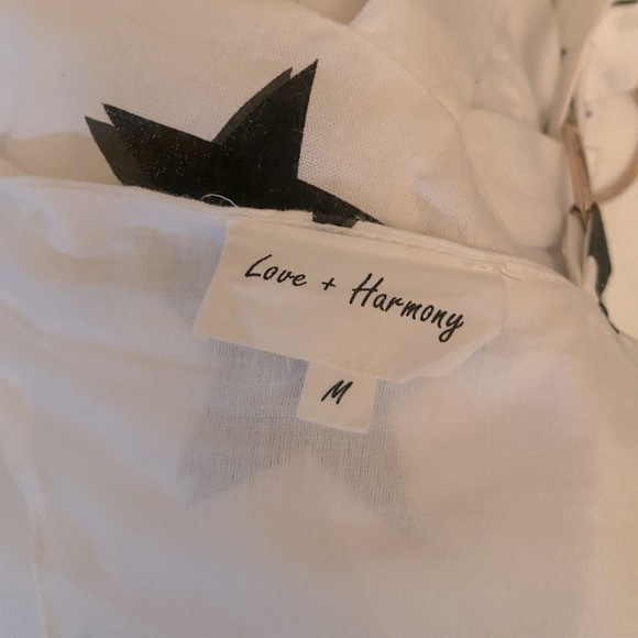 Star Print Linen Top - Picture 4 of 4